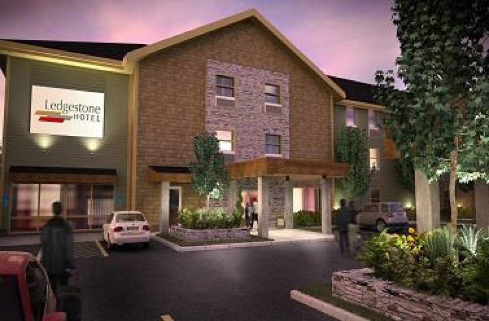 Ledgestone Hotel Billings